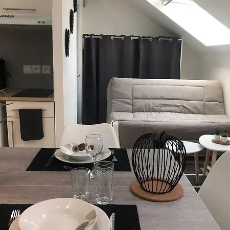 Cocooning Au Pied De La Cathedrale Apartment